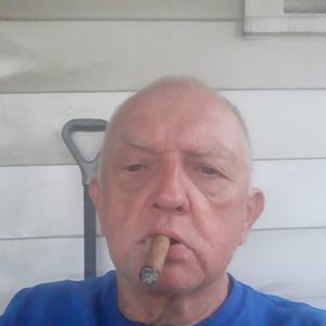 Meet your Posher, Earl